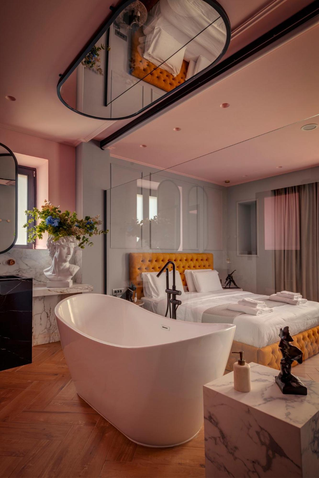 Ninemian Suites Syros エルムポリ エクステリア 写真